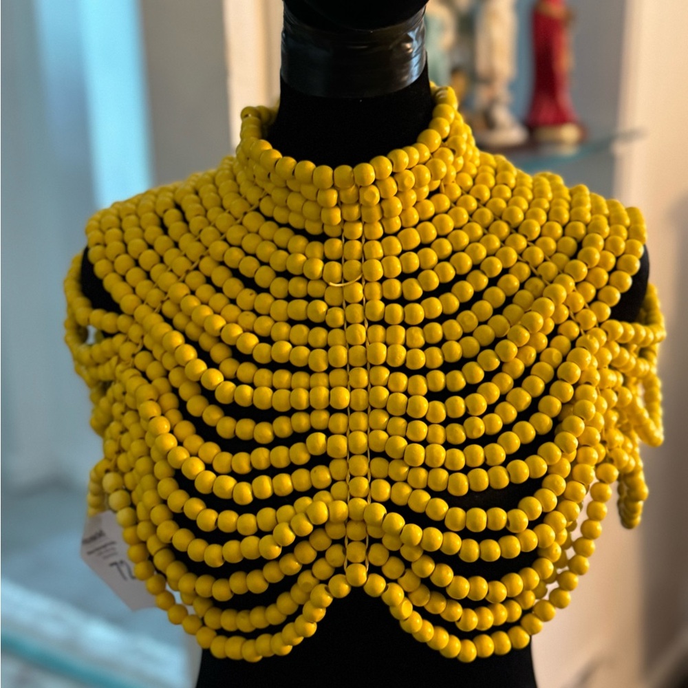 Queen Nandi Wood Beaded Necklace - Picture 3 of 6